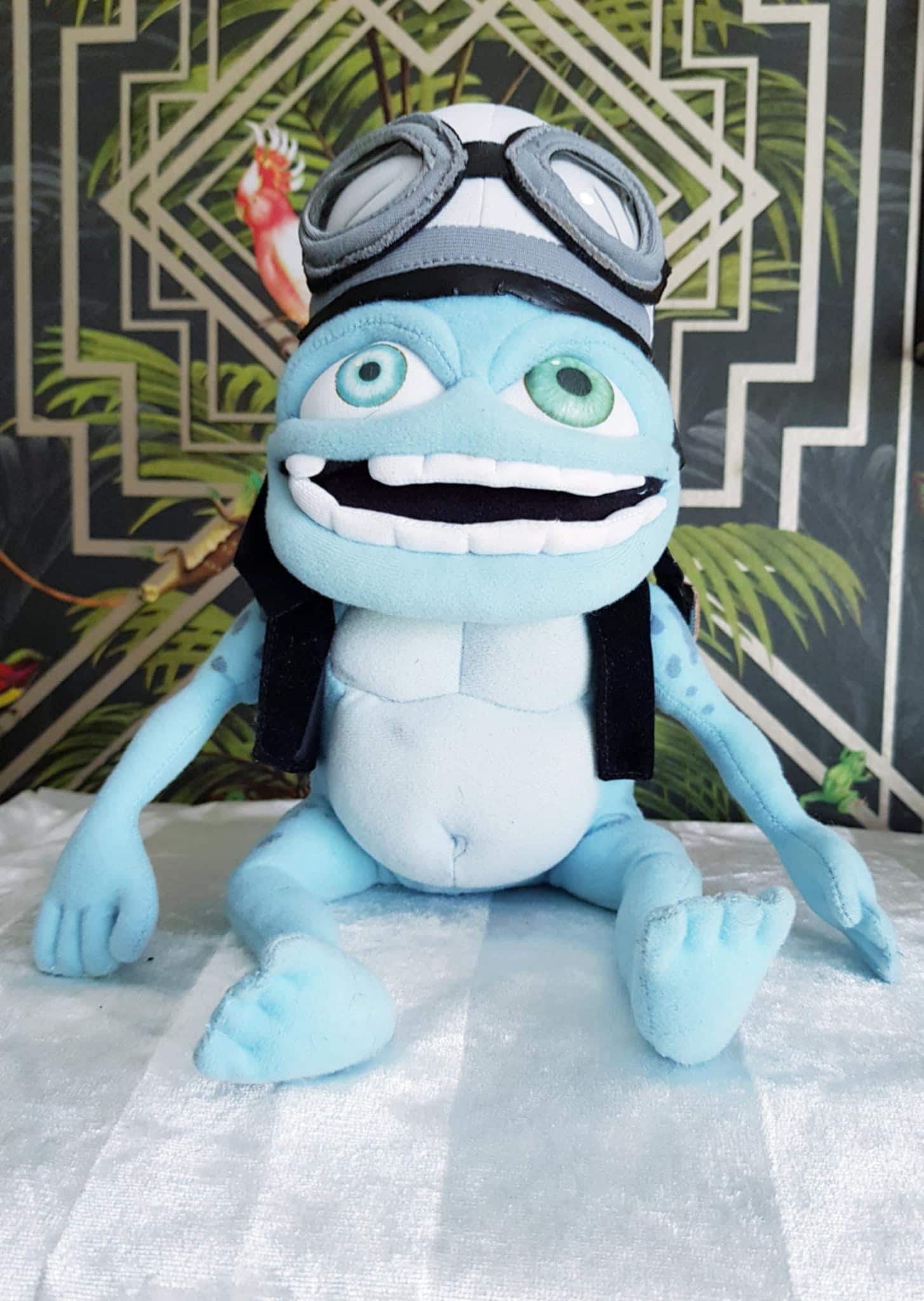 Crazy Frog The Annoying Thing ぬいぐるみ Crazy Frog the Annoying Thing Vintage Super Large Plush Toy