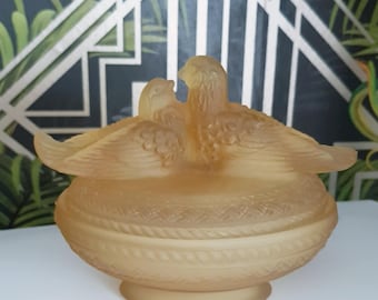 Westmoreland Glass "Love Birds" Covered Candy Dish.