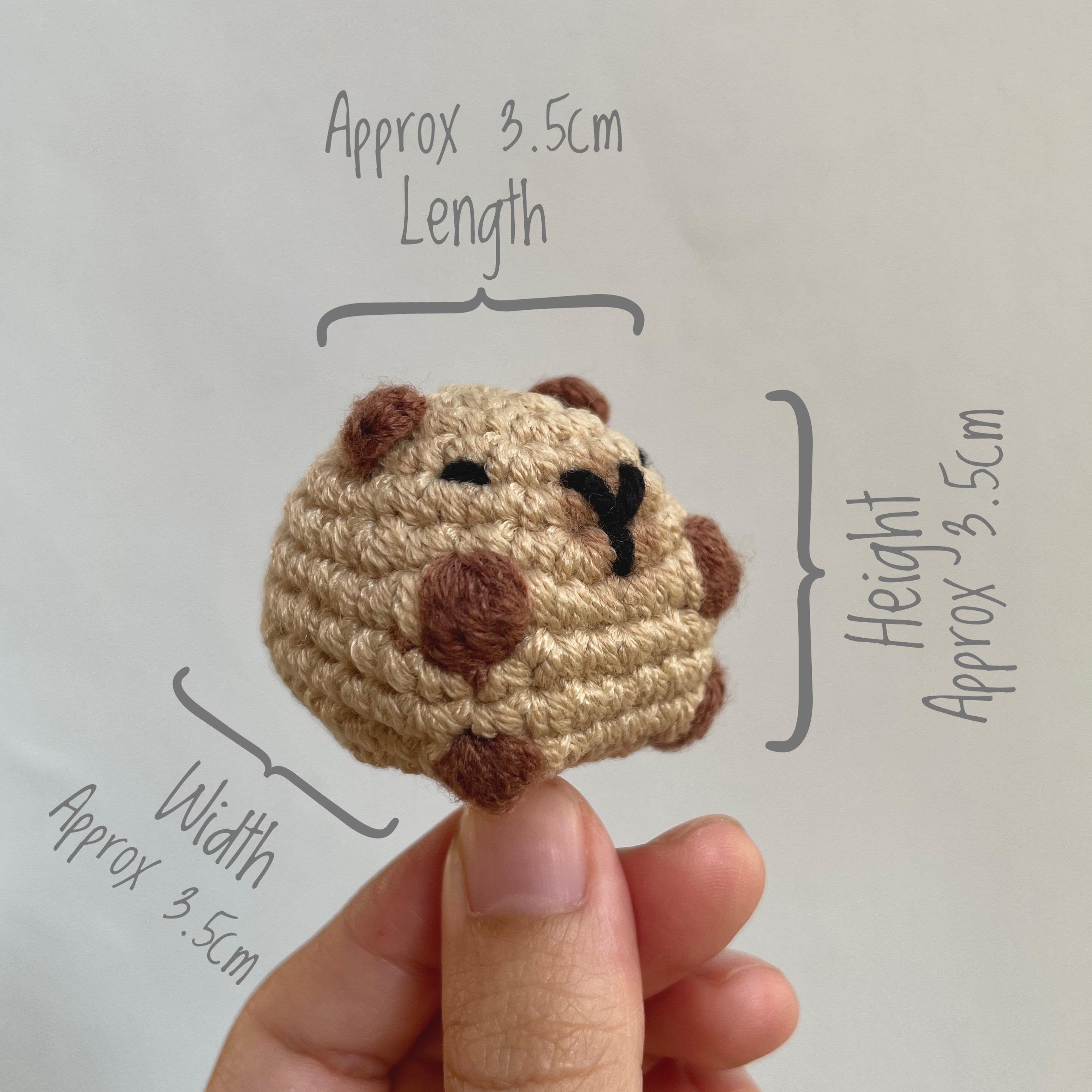 カピバラのかぎ針編みキーホルダー｜手作りあみぐるみ｜名前入れ