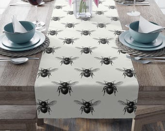 Black and White Honey Bee Cotton Twill Table Runner