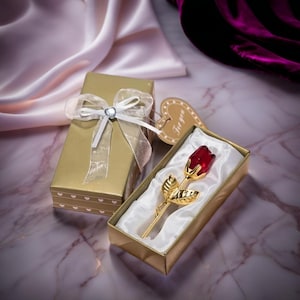 Elegante Mini Kristallglas Rose in Geschenkbox Kunstblume Ornament für Valentinstag, Hochzeit, Party, Raumdekor oder Geschenk