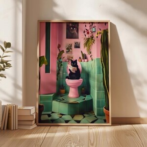 Zwarte kat in een luxe badkamer poster, kunst aan de muur print, eclectische kattenkunst, jungle decor, badkamer maximalist decor, boho decor