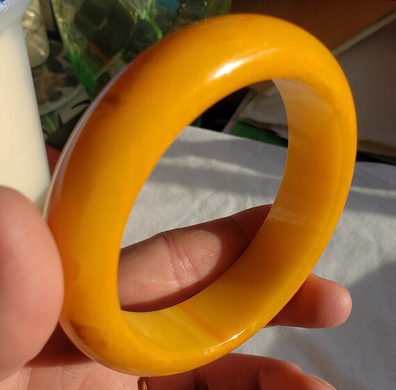 Bakelite Bangle Statement Marbled Vintage Butters… - image 5