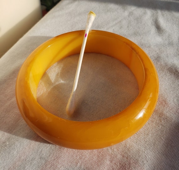 Bakelite Bangle Statement Marbled Vintage Butters… - image 10