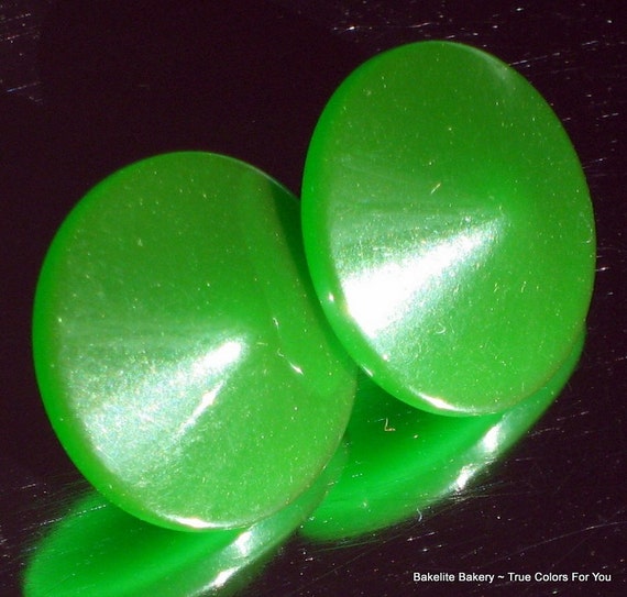 Bakelite Earrings Carved Green Statement Mid Cent… - image 2