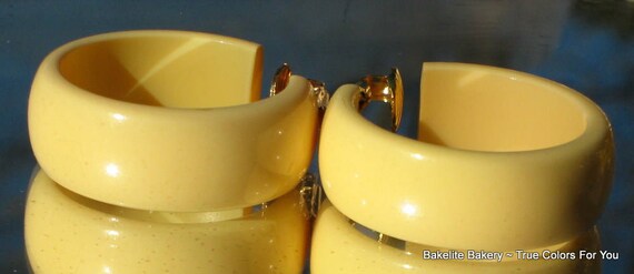 Bakelite Earrings Statement Wide Corn Yellow Butt… - image 9