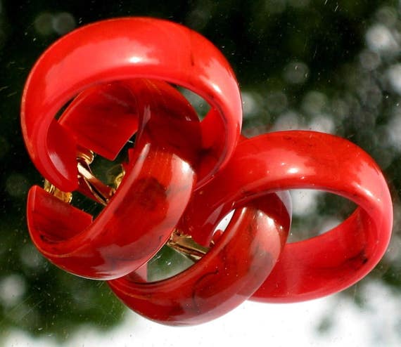 Bakelite Earrings Red Marbled Vintage Hoops Wide … - image 8