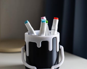 Drippy Bucket Stiftehalter mit Farbspritzer – Organizador 3D gedruckter para Künstler, Lehrer & Büro