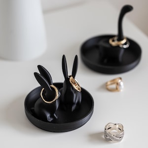 Porte-bague lapin et dinosaure – 3D gedruckter Schmuckhalter – Stilvolle Deko für Ringe & Nachttisch image 1