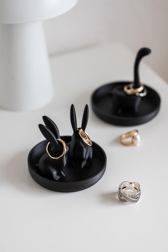 Bunny und Dinosaurier Ring Holder – 3D gedruckter Schmuckhalter – Stilvolle Deko für Ringe & Nachttisch