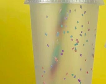 24oz Confetti colour changing Tumbler/Cup. Comes with rainbow straw.