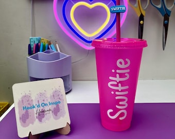 Tasse froide Swiftie de 24 oz : gobelet Taylor Fan, plusieurs couleurs