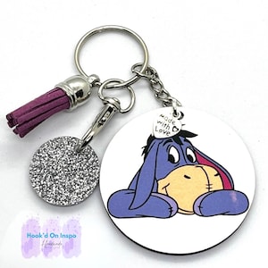 Portachiavi ispirato a Eeyore – Accessorio affascinante