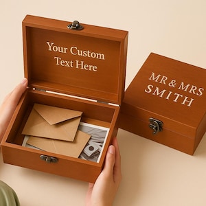 Boîte souvenir en bois personnalisée - Cadeau de mariage, carte et espace de stockage