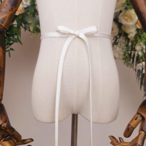 Cintura sottile in raso