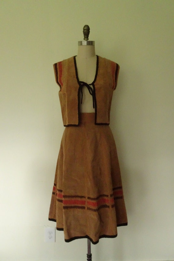 Folk song 1970s suede skirt and vest set