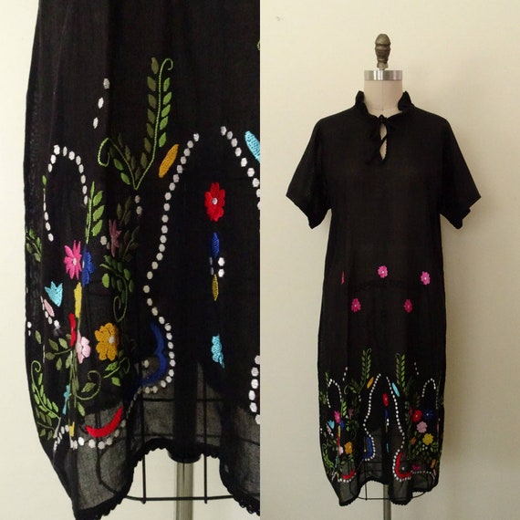 Wallflower 1960s Folk embroidered dress