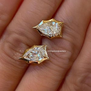 Pear Cut Engagement Earring 14K Solid Gold Moissanite Diamond Stud Earring Unique Bezel Set Earring Cubic Zirconia Stud Earring For Her