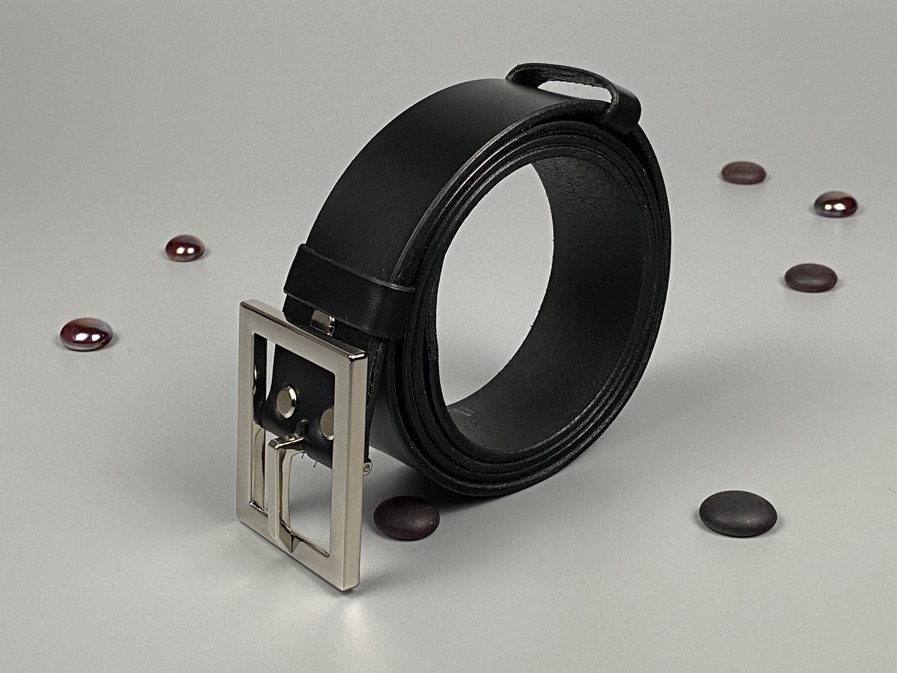 Handmade  - 40mm - Black Veg Tan Leather Belt | Polished Chrome Square Buckle