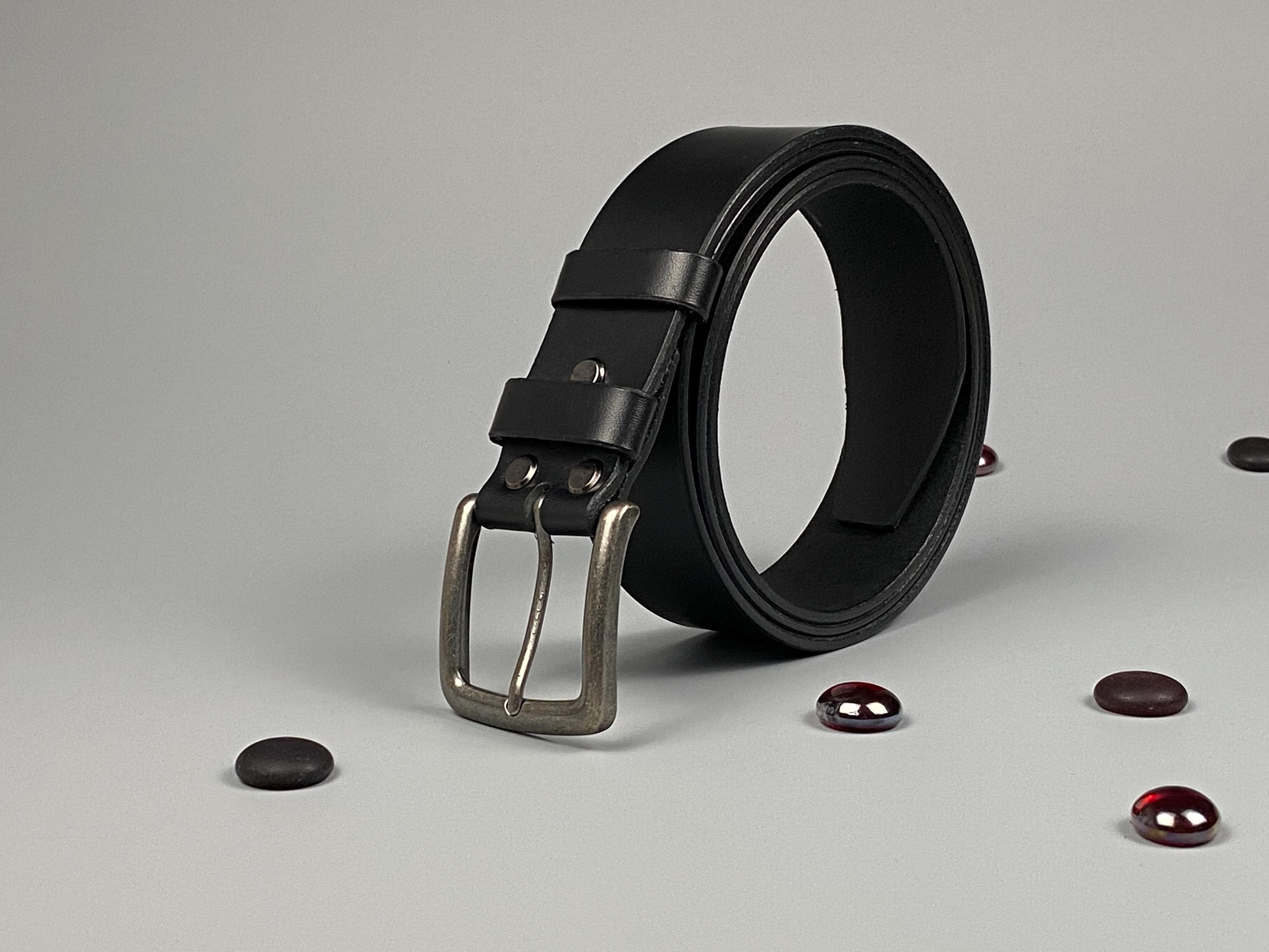 Handmade  - 40mm - Black Leather Belt | Vintage Silver Buckle, Unisex