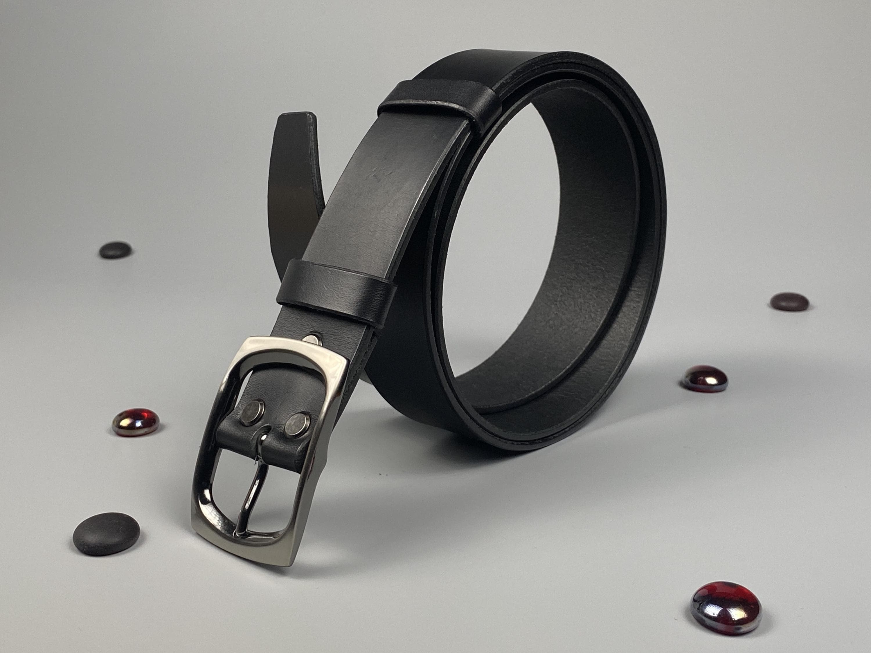 Handmade - 40mm - Black Leather Belt | Veg Tan, Dark Chrome Buckle, Unisex