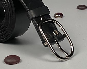 Black Leather Serpentine Buckle Statement Belt Black Leather Serpentine Buckle Statement Belt main image 4