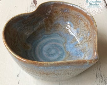 Heartshaped Bowl in Handmade, Valentines Gift, Ceramic Heart Shaped Bowl