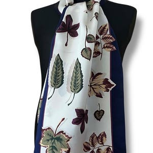 Vintage Ivory Silk Scarf – Navy Border & Burgundy Leaf Print, Long 26x130 cm Liz Claiborne