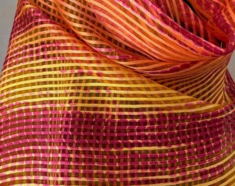 Bufanda/estola vintage de mezcla de seda con efecto degradado – Borlas rojas, amarillas y naranjas – Passigatti Italia