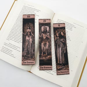 Major Arcana Tarot Bookmarks Set 2, Perfect Gift for for Avid Readers, Book Lovers and Tarot Enthusiasts, Mystical Tarot-Themed Décor
