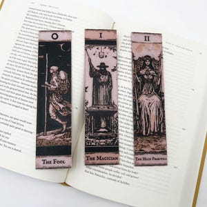 Major Arcana Tarot Bookmarks Set 1, Perfect Gift for for Avid Readers, Book Lovers and Tarot Enthusiasts, Mystical Tarot-Themed Décor