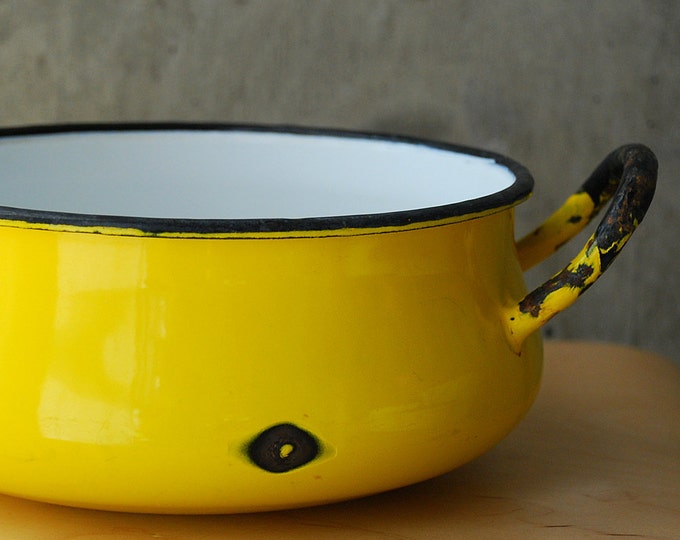 Vintage Yellow Enamel Stock Pot Pan Japan White Yellow Black Enamelware