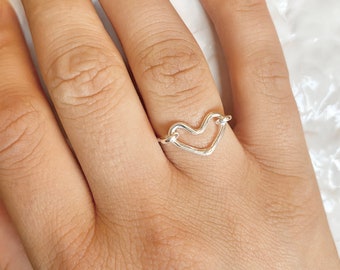 Minimalistic Heart Ring Sterling Silver