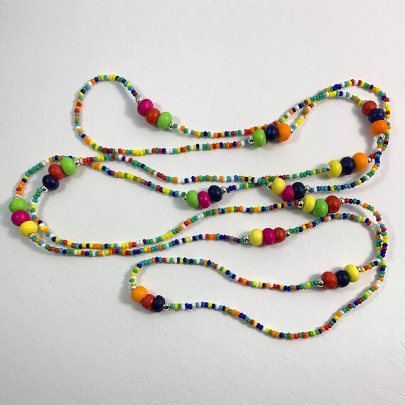 1980s long necklace, multi coloured seed beads wi… - image 5