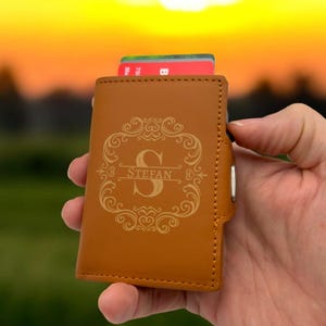 Portafoglio personalizzato con cursore per carte, portafoglio con monogramma, portafoglio con nome, portafoglio come regalo.