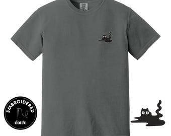 Gesticktes schmelzendes Katzen-T-Shirt, lustiges minimalistisches Katzen-Shirt, niedliches Stickerei-T-Shirt für Katzenliebhaber, Geschenk für Katzenliebhaber