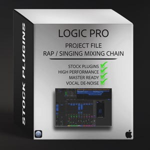 Może przedstawiać: Białe pudełko z napisem LOGIC PRO PROJECT FILE RAP / SINGING MIXING CHAIN. Panel boczny zawiera napis STOCK PLUGINS. Funkcje obejmują STOCK PLUGINS, HIGH PERFORMANCE, MASTER READY i VOCAL DE-NOISE z zielonymi znacznikami wyboru.