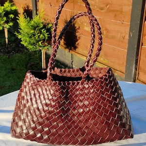 Handgefertigte gewebte Schulter Tragetasche, Frauen weiche Ledertasche, Retro Handtasche, Unterarmtasche, perfektes Geschenk für Mutter, Frau & Valentinstag
