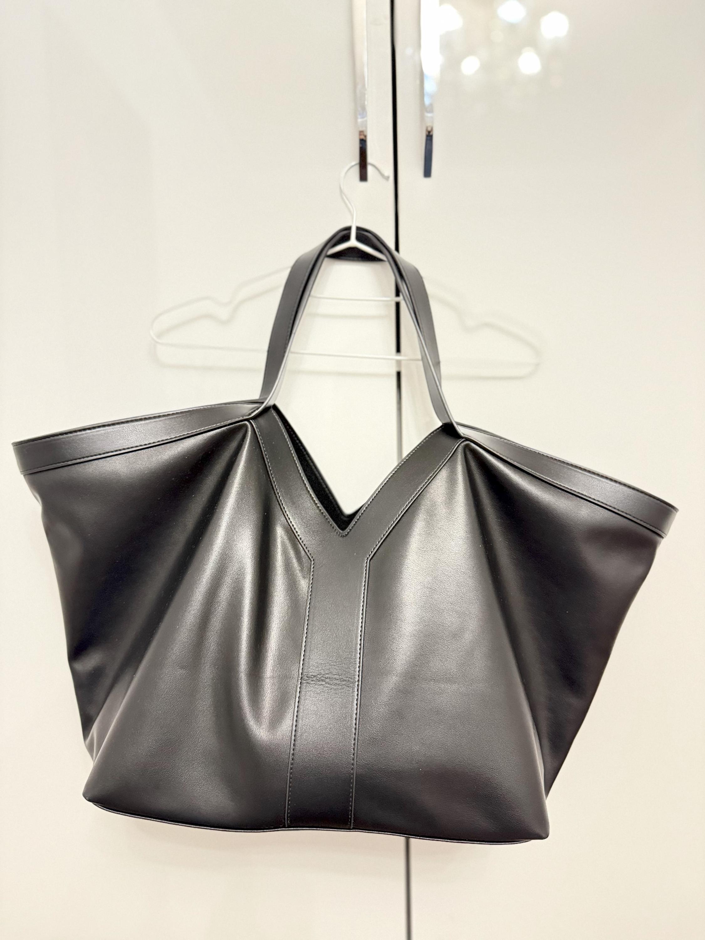 ★TOUT Y EST★ ANC LEATHER BIG SHOULDER BAG BLACK m1037_9493 The Y Tote Bag, Large Shoulder Black Bag, Full Grain Leather