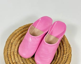 Handmade Moroccan Leather Slippers: Unisex Babouche House Shoes