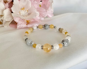 Into the clouds. Citrine and white quartz elastic beaded gemstone bracelet for everyday gift for her under 28