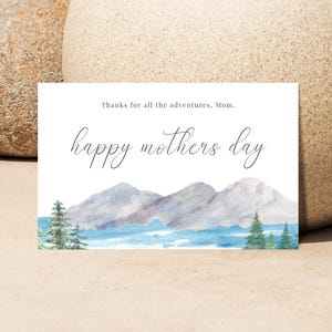 Tarjeta editable para el Día de la Madre con aventuras, tarjeta para el Día de la Madre con una montaña, tarjetas imprimibles, descarga instantánea, tarjetas para imprimir en casa, regalos para mamá, bricolaje