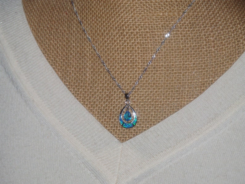 Teardrop 925 Silver Pendant Necklace Blue Fire Opal Gemstones Brazilian 18.00 Carat Aquamarine