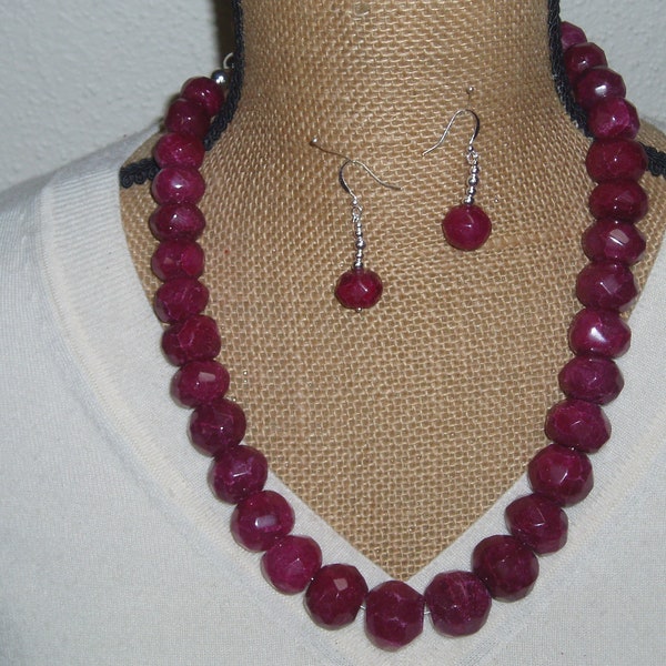 1212.00 Carats Massive Montana Corundum Red Ruby Real Earth Mined Gemstone Necklace and Earrings