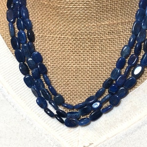 750.00 quilates de collar de piedras preciosas de zafiro azul extraído de la tierra genuina