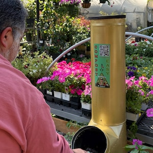 Wormspire™ Compost Bin - Versatile Vermicomposter for Kitchen Scraps - Easy Home Composting Kit - Garden & Apartment Worm Farm