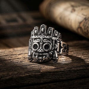 Anillo del dios azteca Tláloc / Anillo de acero inoxidable para hombre / Joyería mesoamericana gruesa / Amuleto tribal de mitología antigua
