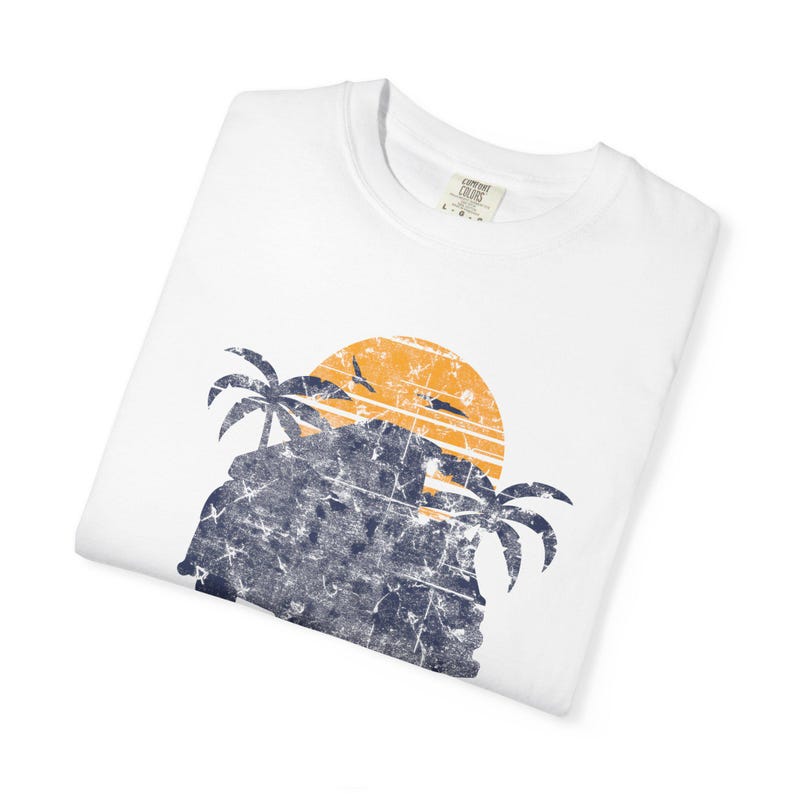 Nomad Adventure T-Shirt: Unisex Garment-Dyed Cotton Tee Bild 3