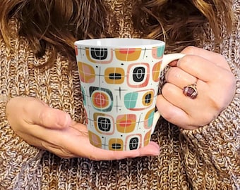 Mid Century Retro Geometric Latte Mug | Atomic Square Pattern