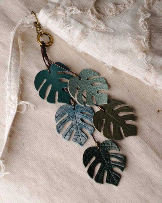 Monstera Purse Charm Leather Leaf Handbag Accessory Green 5-Leaf Boho Hawaiian Gift for Plant Lover, Best Selling Bag Charm
